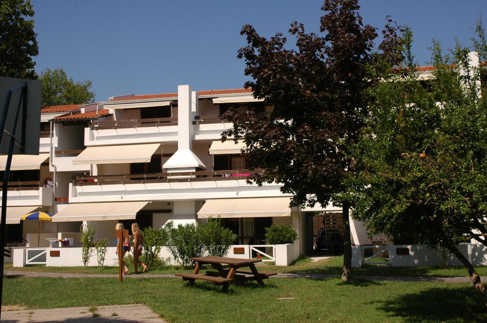 Villaggio Los Nidos Lignano Sabbiadoro Exterior foto