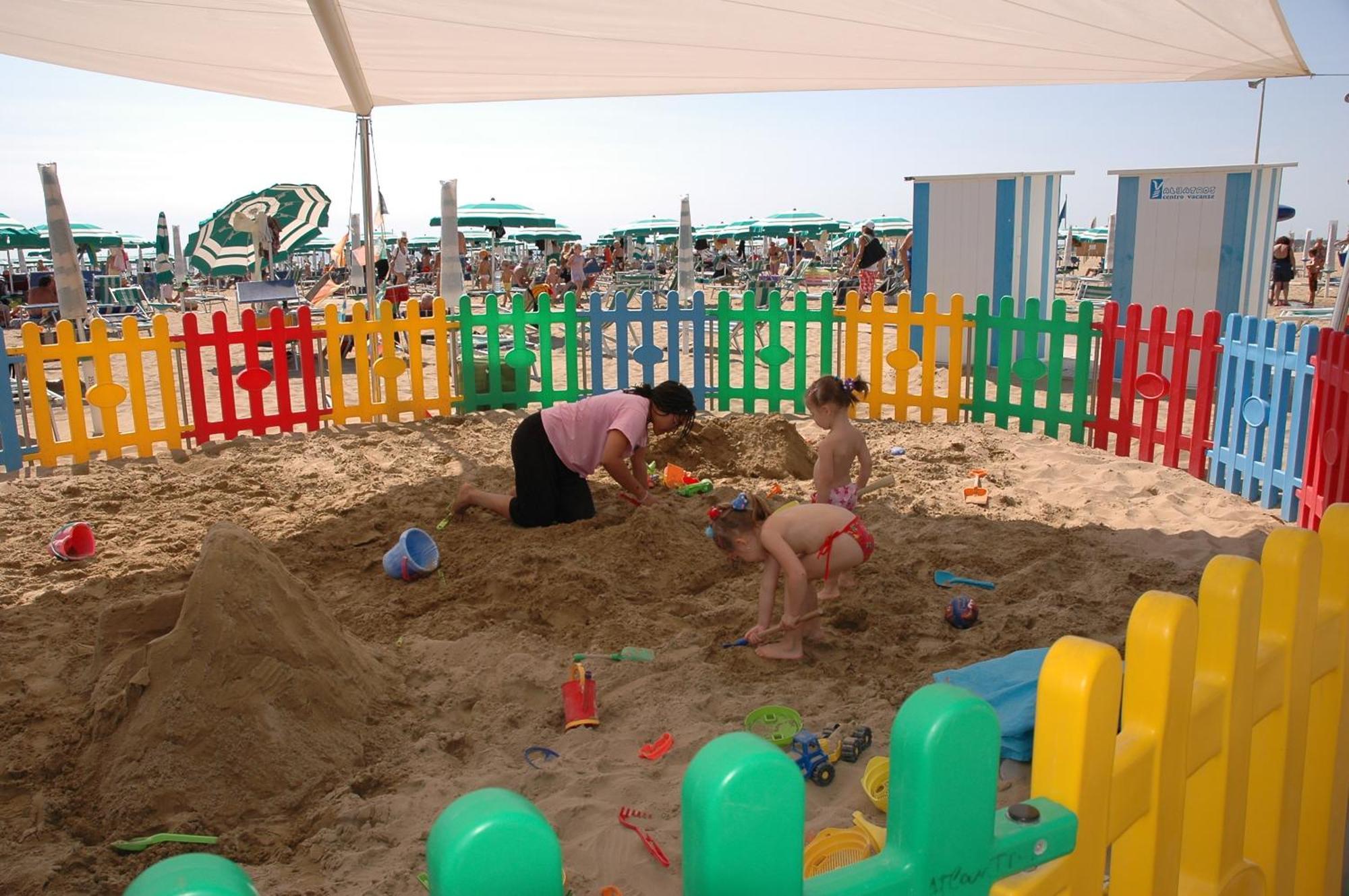 Villaggio Los Nidos Lignano Sabbiadoro Exterior foto